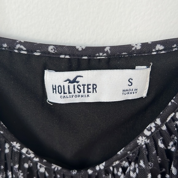 HOLLISTER Floral Tank - Picture 2 of 4